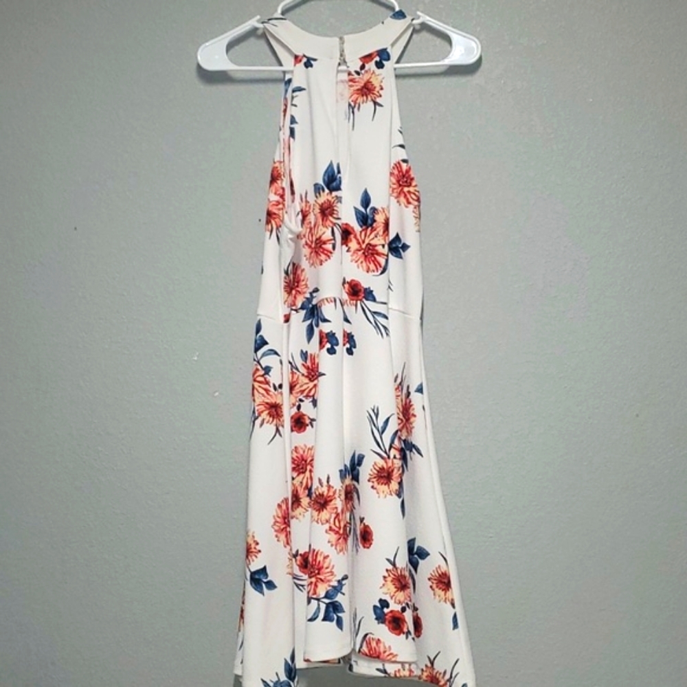 No Boundaries Floral Dress - Picture 2 of 4